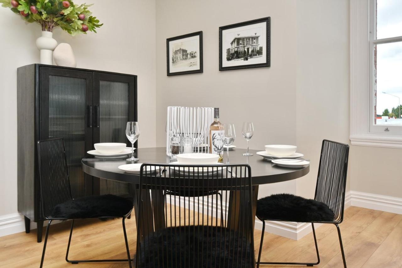 Kaiapoi Luxury Accommodation 2 - Bookahome ภายนอก รูปภาพ