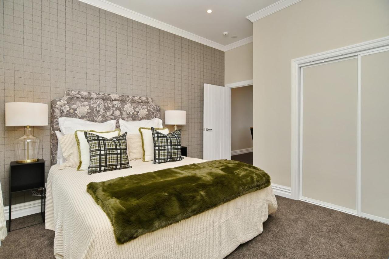 Kaiapoi Luxury Accommodation 2 - Bookahome ภายนอก รูปภาพ